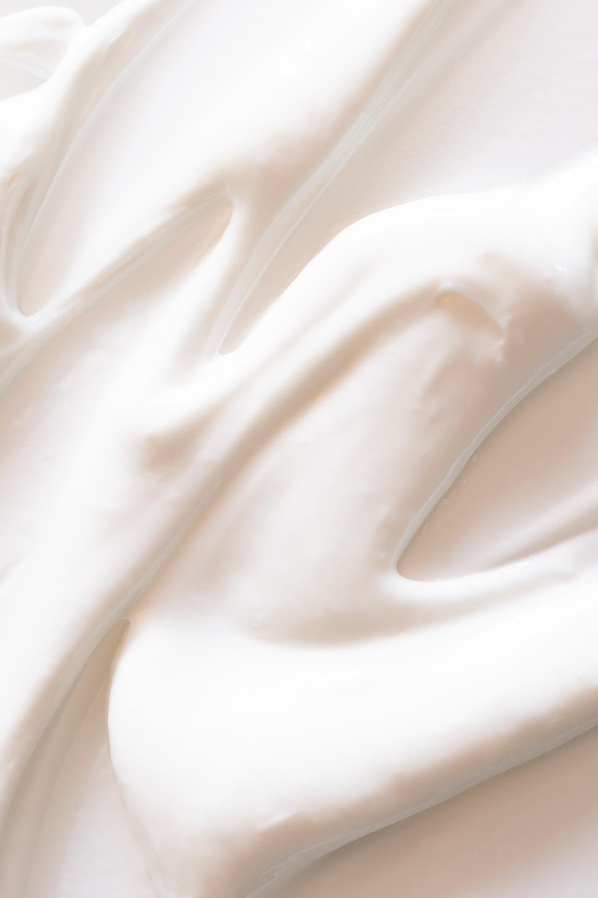 Glow Renew Night Cream - Uyku(da) Aydınlatıcı & Leke Karşıtı Bakım Kremi 50 ML