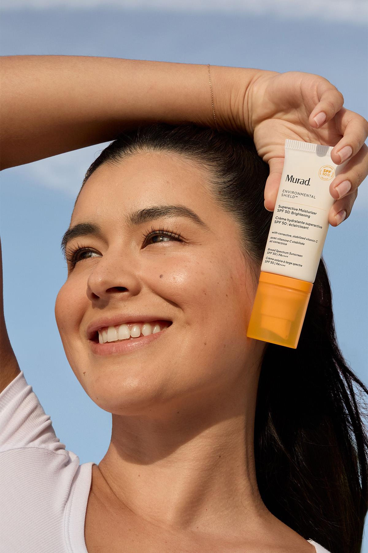 Güneş Koruyucu, Aydınlatıcı Nemlendirici Krem SPF 50- Superactive Moisturizer: Brightening